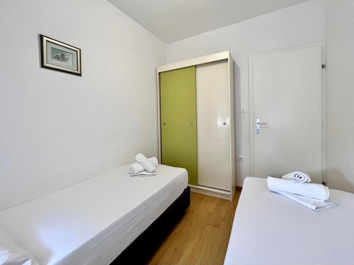 B88 Apartments - Vila Palma Sveti Filip i Jakov Εξωτερικό φωτογραφία