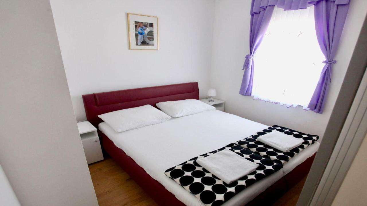 B88 Apartments - Vila Palma Sveti Filip i Jakov Εξωτερικό φωτογραφία