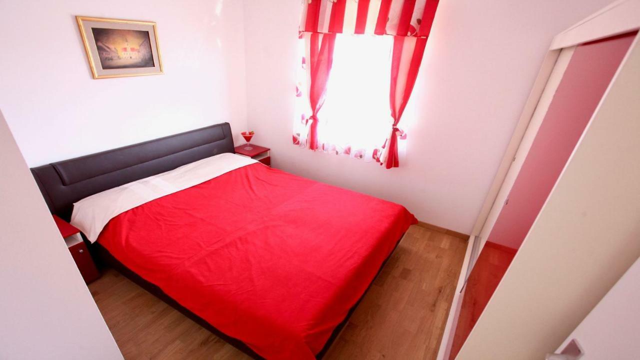 B88 Apartments - Vila Palma Sveti Filip i Jakov Εξωτερικό φωτογραφία