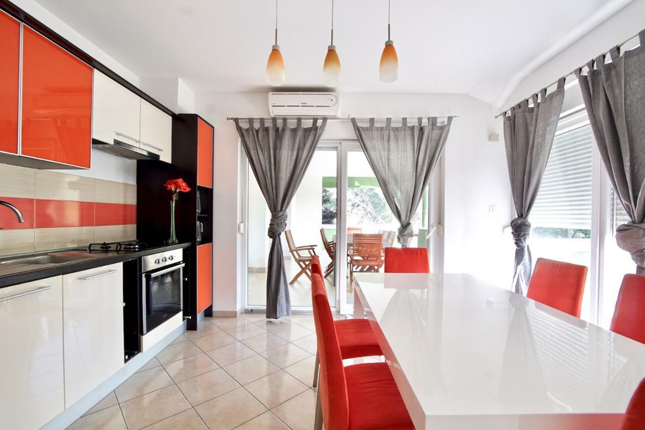 B88 Apartments - Vila Palma Sveti Filip i Jakov Εξωτερικό φωτογραφία