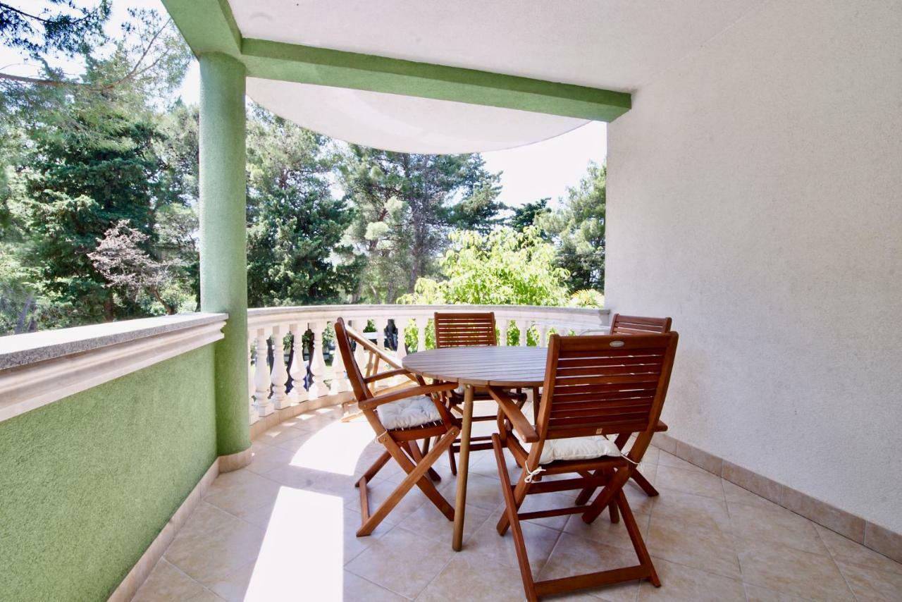 B88 Apartments - Vila Palma Sveti Filip i Jakov Εξωτερικό φωτογραφία