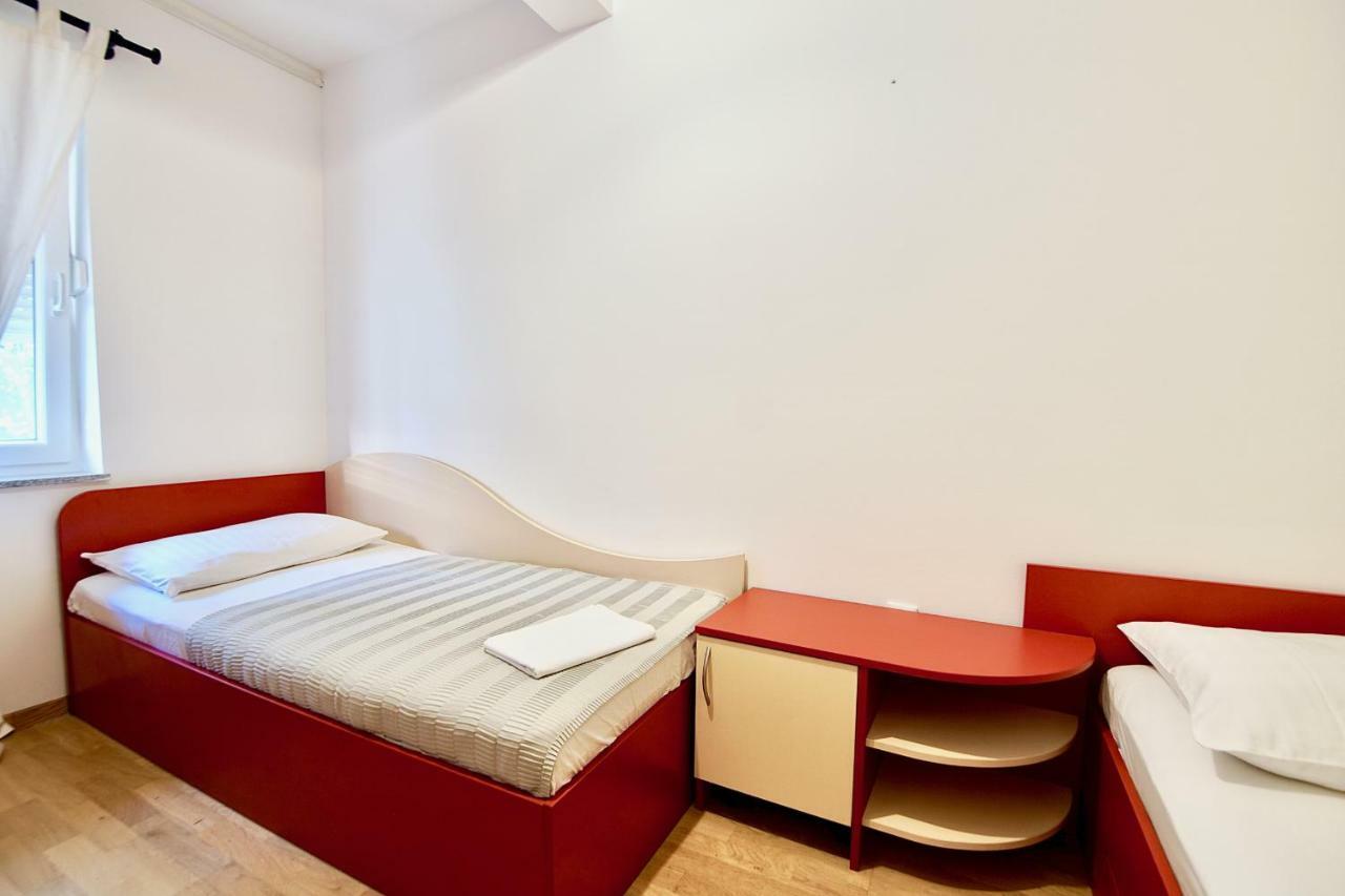 B88 Apartments - Vila Palma Sveti Filip i Jakov Εξωτερικό φωτογραφία